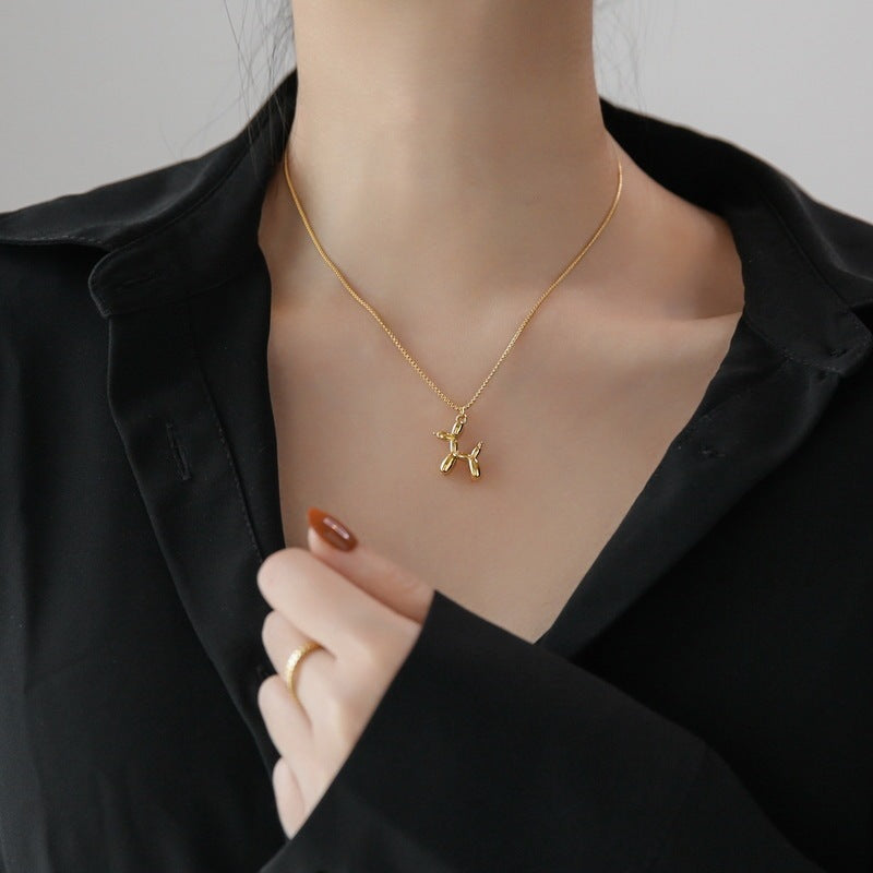 Dog love at first sight! Dog pendant necklace: the perfect jewelry for furry lovers