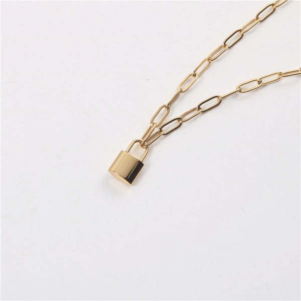 Give a Padlock Necklace and surprise your loved ones. Stainless Steel Pendant Chain