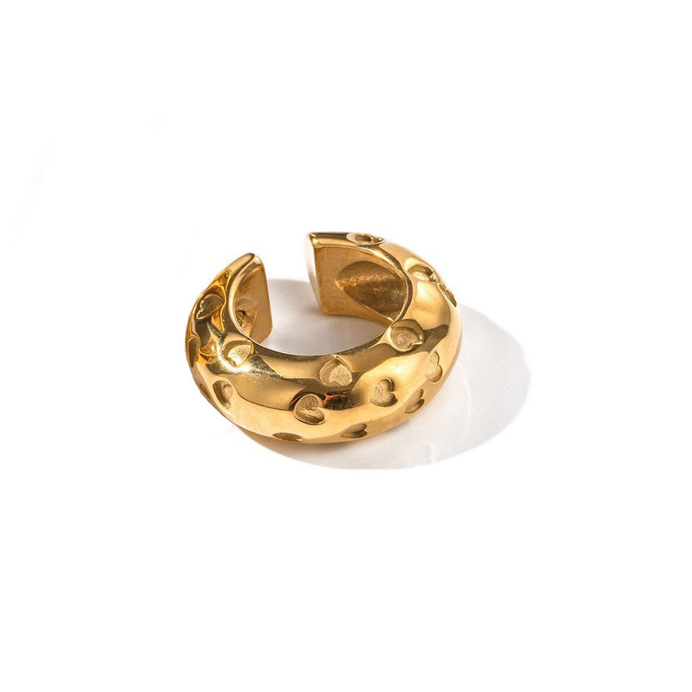 Do you dare with the latest in jewelry? Discover our chunky earrings.