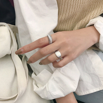 Perfect geometry for your hand: Minimalist and sophisticated rings.