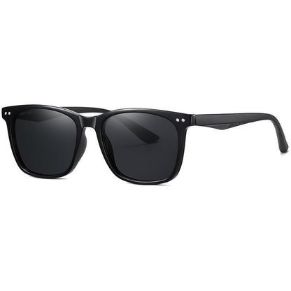 Elevate your style: Sunglasses that will make you stand out from the crowd. 