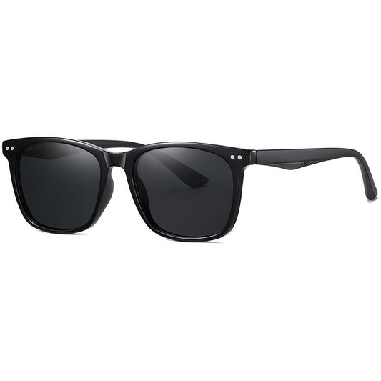 Elevate your style: Sunglasses that will make you stand out from the crowd. 