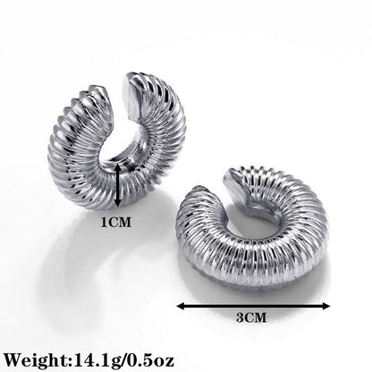 Do you dare with the latest in jewelry? Discover our chunky earrings.
