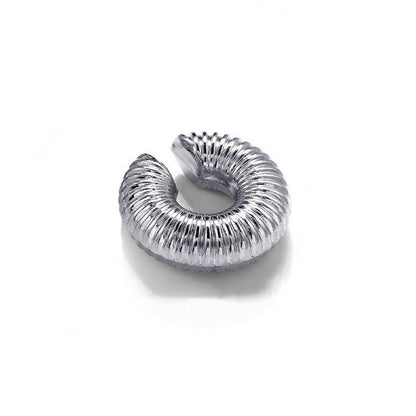 Do you dare with the latest in jewelry? Discover our chunky earrings.