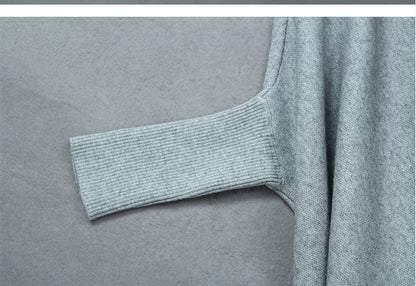 Elegance for All Occasions: Monochromatic Cashmere Coat