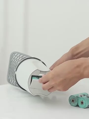 Cat litter scoop. Cat poop scoop